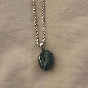 Elegant Silver Necklace with Green Pendant